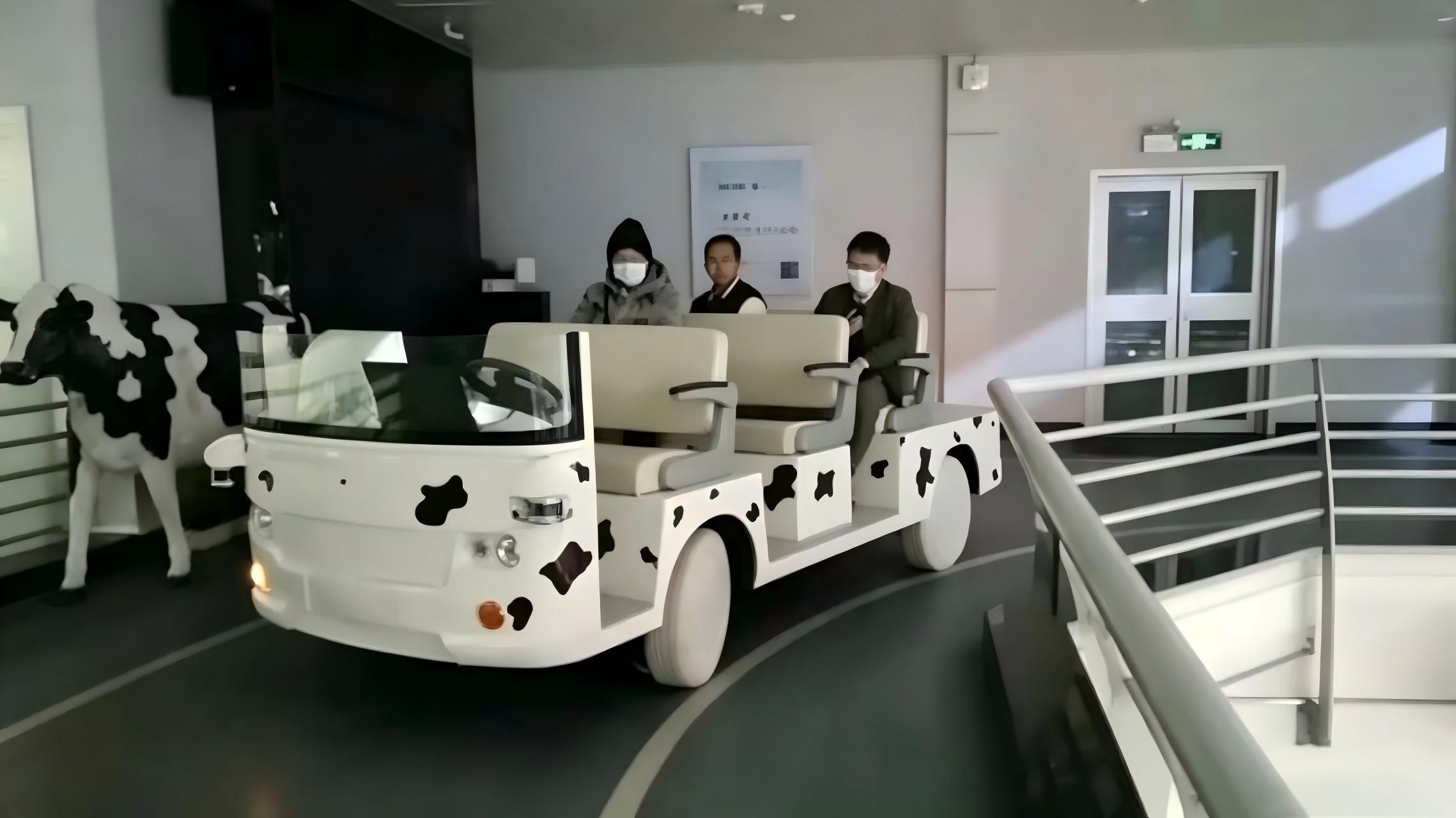 无人驾驶观光车 · 蒙牛产业园实景应用案例