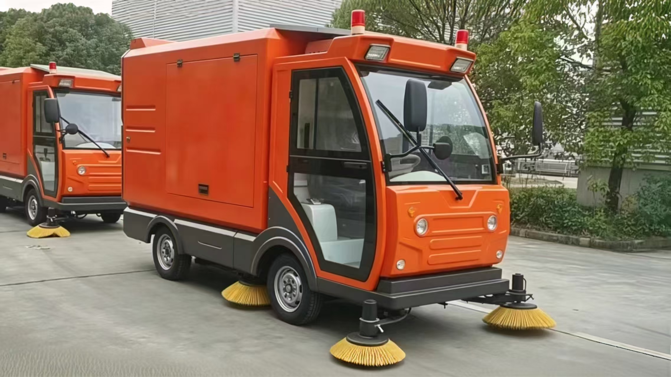 GW1900SFFW太阳能辅助电动扫地机（650L）